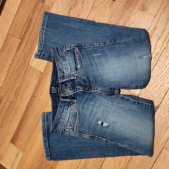 Girls Gap Jeans Size 5 - Picture 2 of 9